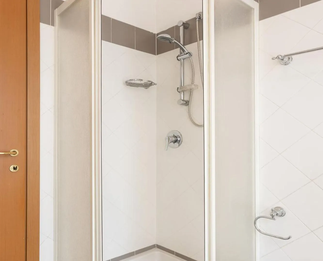 Cozy One Bedroom Apartment Via Volta - Mirable Pm Milano