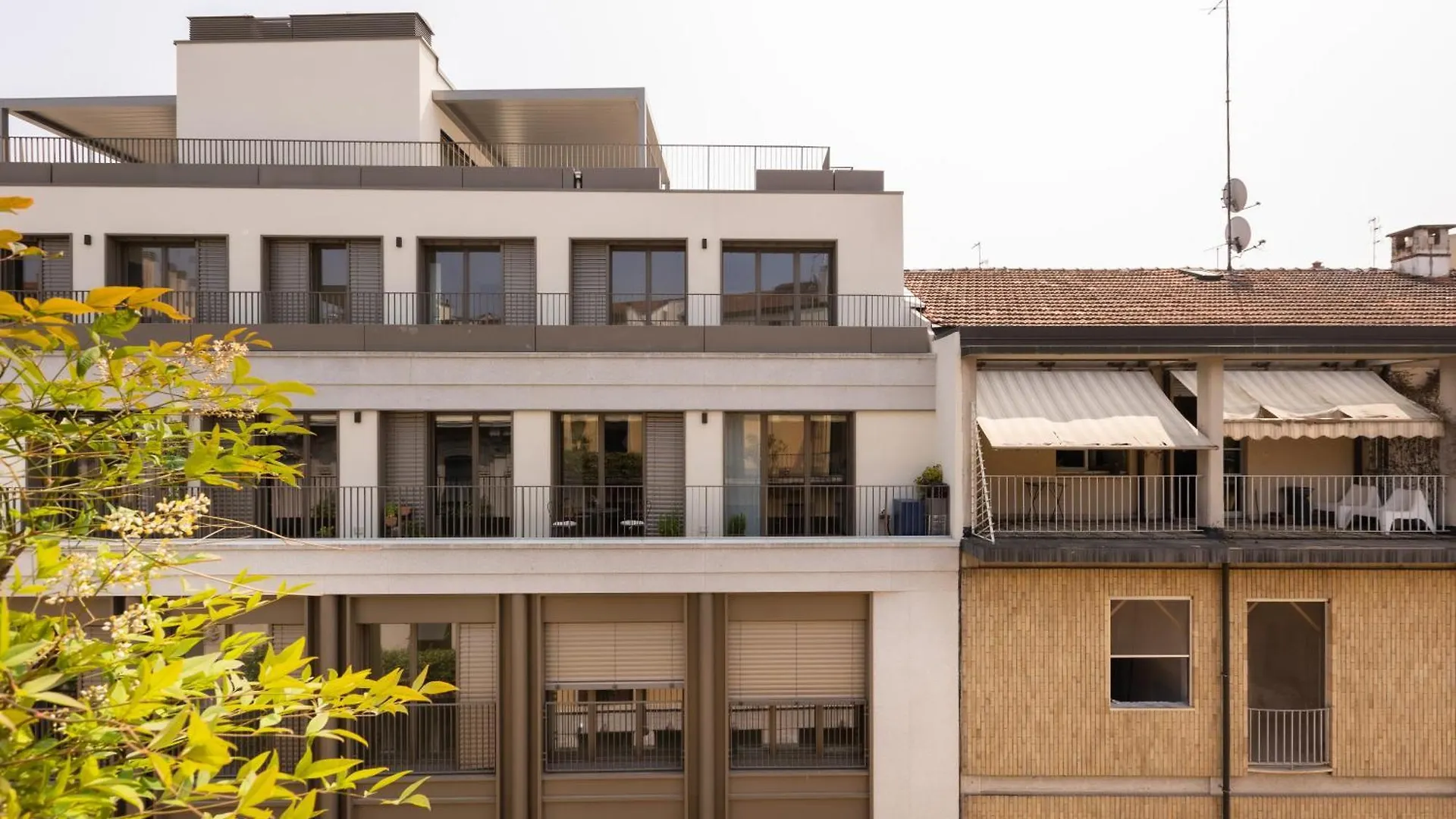 Cozy One Bedroom Apartment Via Volta - Mirable Pm Milano