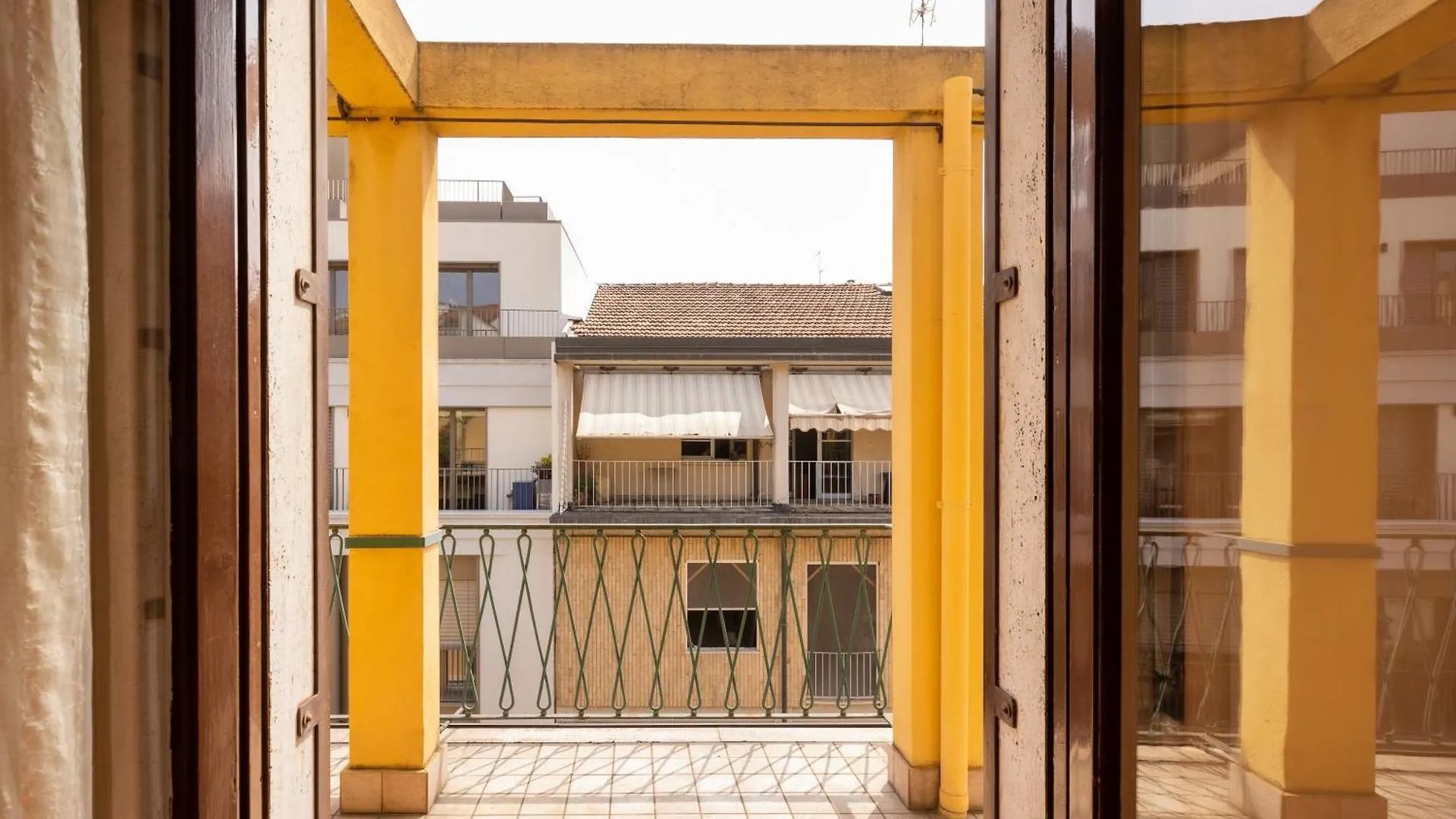 Cozy One Bedroom Apartment Via Volta - Mirable Pm Milano Italia